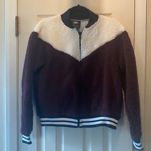 Nike zip up Jacket w/ matching pro leggings - great condition